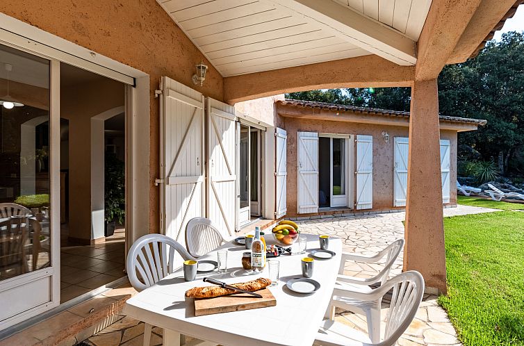 Vakantiehuis Corba Bala