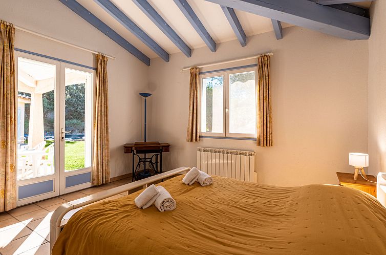 Vakantiehuis Corba Bala