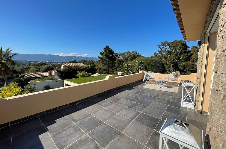Vakantiehuis Villa Casa Baggia, nahe am Meer mit eigenem Sch