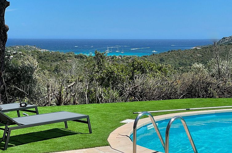 Vakantiehuis Ferienvilla "Azura" mit eigenem Pool