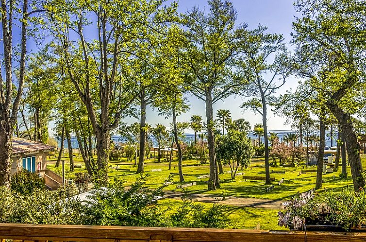 Lodge Prestige Pilotis Zeezicht