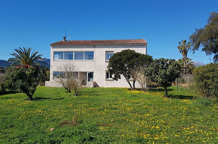 Appartement Ovu Wohnung mit beheiztem Pool und privatem Gart