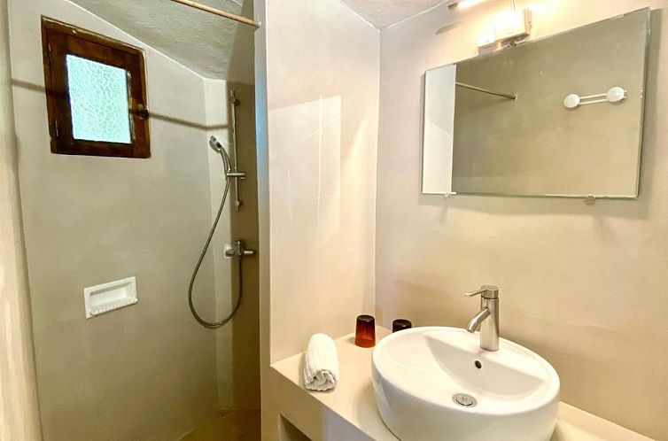 Vakantiehuis Weingut Punta della Guardia Panorama von Macchi