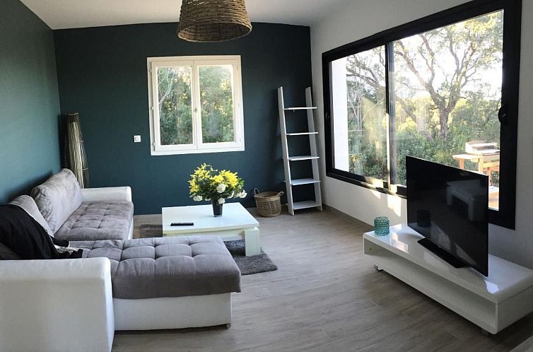 Vakantiehuis Villa Belle Vue, direkt am Meer, 1-2 Haustiere 