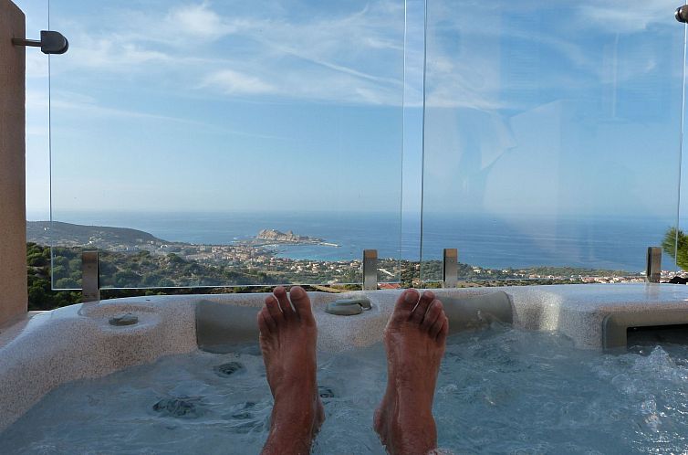 Vakantiehuis Casa Alimea mit Spa und herrlichem Meerblick