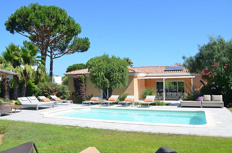 Vakantiehuis Villa 3 Schlafzimmer, privater Pool Garten und 