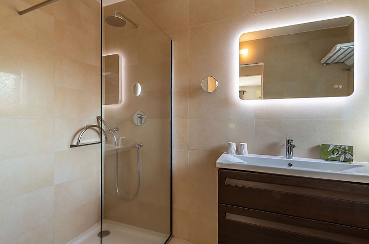 Vakantiehuis "Villa Suite 2 Schlafzimmer"