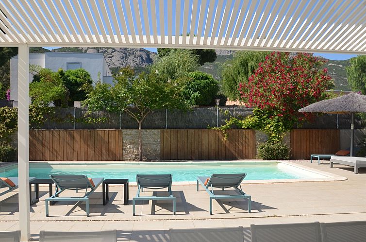 Vakantiehuis Villa mit 6 Schlafzimmern, privatem Pool Garten