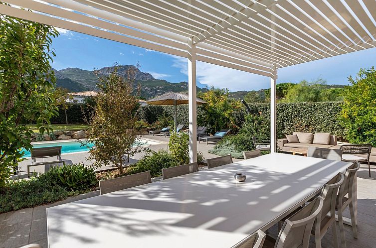 Vakantiehuis Villa 4 Schlafzimmer, privater Pool Garten und 