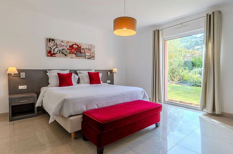 Vakantiehuis Villa 4 Schlafzimmer, privater Pool Garten und 