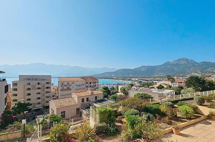 Appartement Ruhige Wohnung Panoramablick auf Meer und Berge