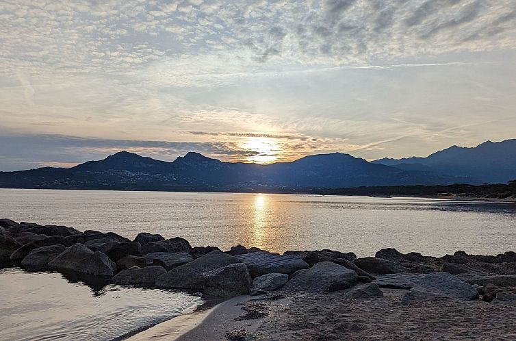 Appartement Ruhige Wohnung Panoramablick auf Meer und Berge