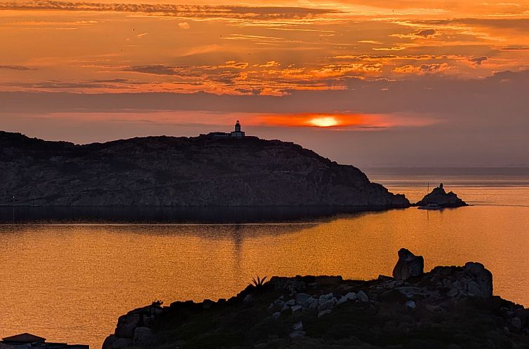 Appartement Ruhige Wohnung Panoramablick auf Meer und Berge