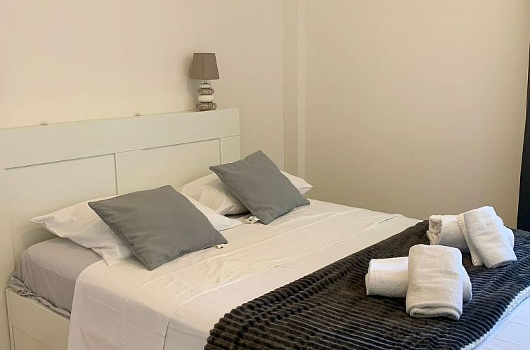 Appartement Neue Wohnung 2 Minuten vom Hafen entfernt