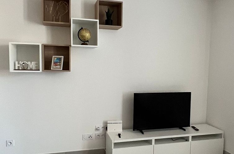 Appartement Neue Wohnung 2 Minuten vom Hafen entfernt