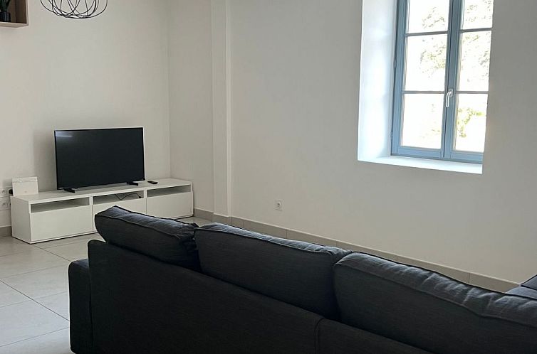 Appartement Neue Wohnung 2 Minuten vom Hafen entfernt