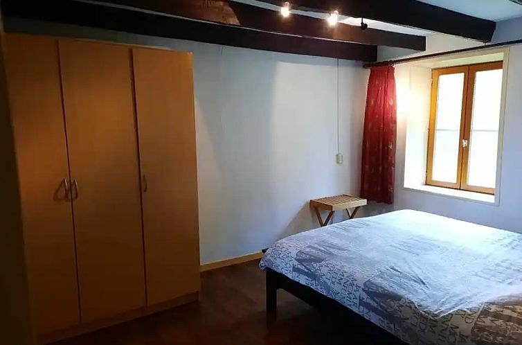 La Petite Maison Cachee