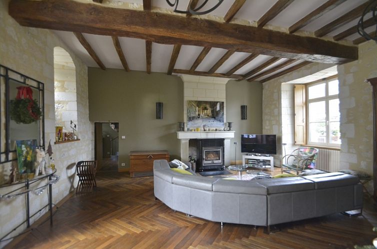 Vrijstaande woning in Chinon