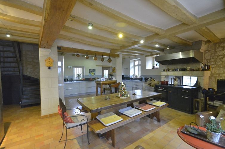 Vrijstaande woning in Chinon