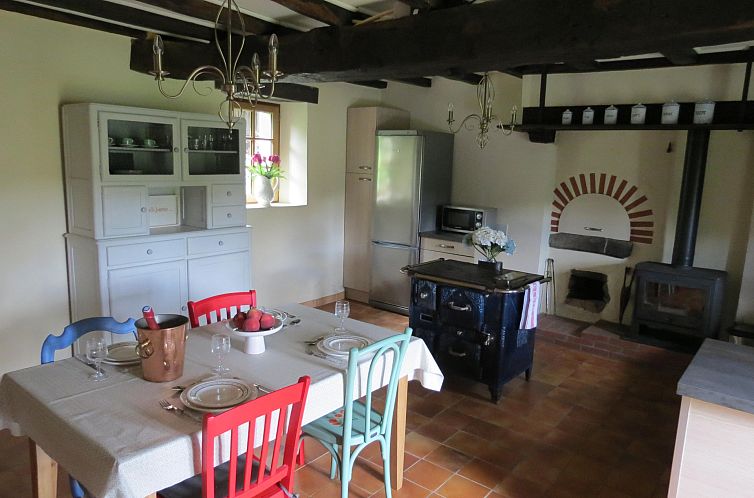 Vrijstaande woning in Sazeray