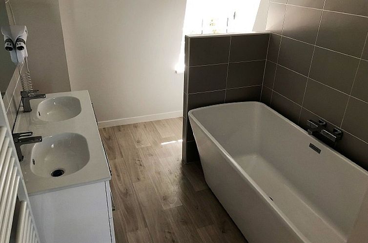Appartement Cottage Garten 70m2 mit Pool in Azay le rideau