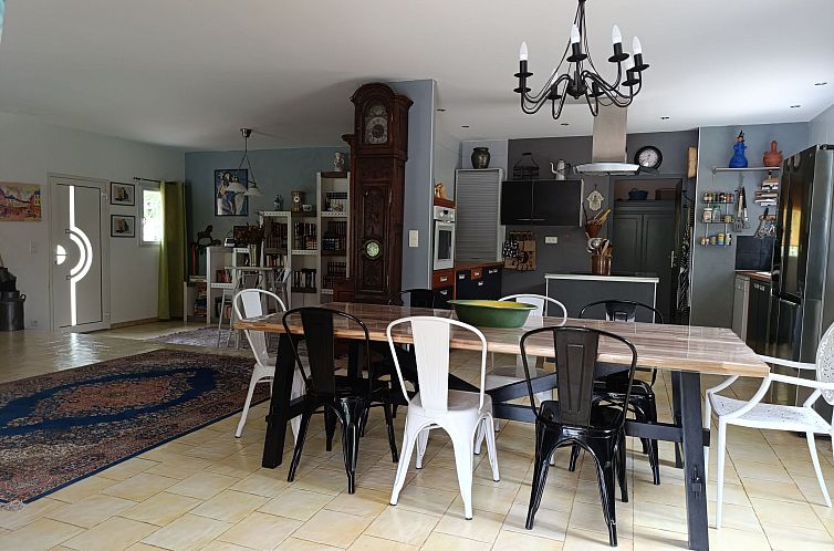 Vakantiehuis Ferienvilla "nonalela" mit privatem Pool