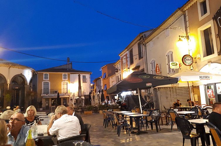 Appartement Mobilheim mit Terrasse