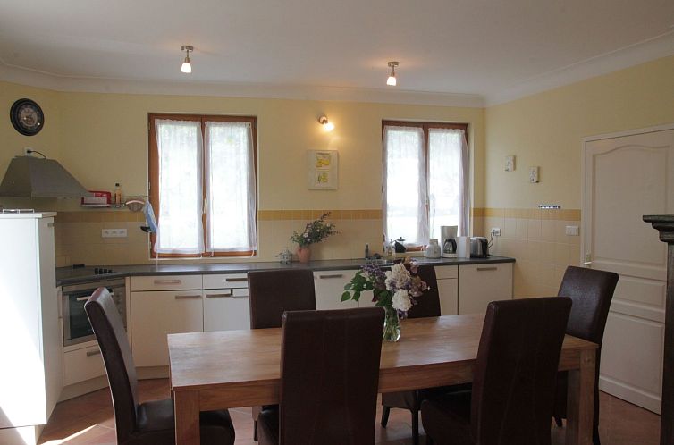 Vakantiehuis Hochwertiges Haus mit Terrassenblick auf die Be