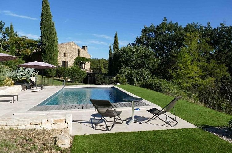 Vakantiehuis Grosszügiges Ferienhaus mit Pool / Provence