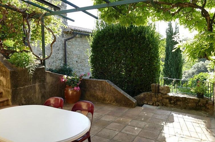Vakantiehuis Grosszügiges Ferienhaus mit Pool / Provence