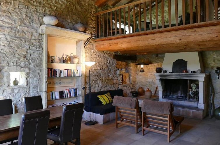 Vakantiehuis Grosszügiges Ferienhaus mit Pool / Provence