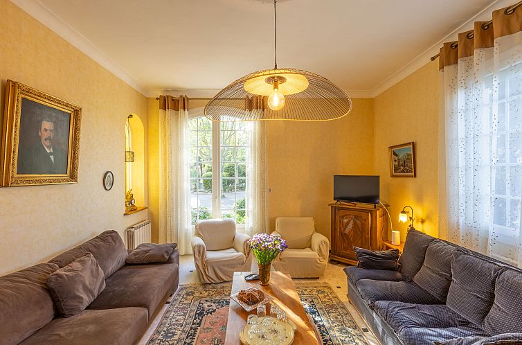 Vakantiehuis Le Clos Saint Emilie (Tennis & piscine)