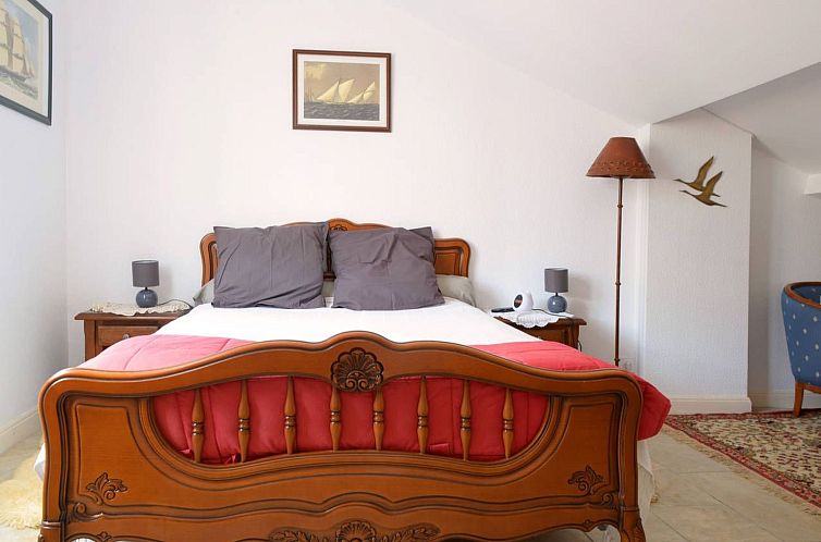 Appartement mit Terrasse