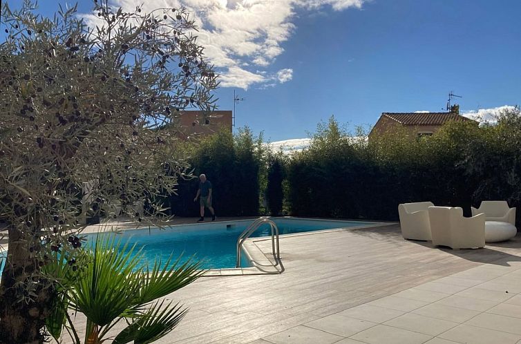 Geschakelde woning in Beziers