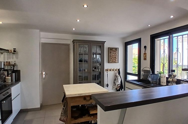 Geschakelde woning in Beziers