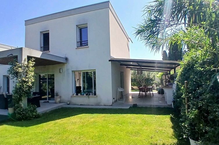Geschakelde woning in Beziers