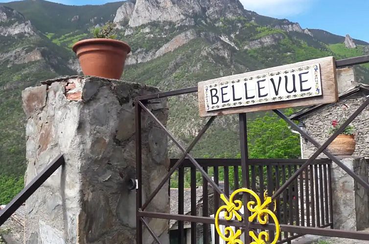 Bellevue Cottage
