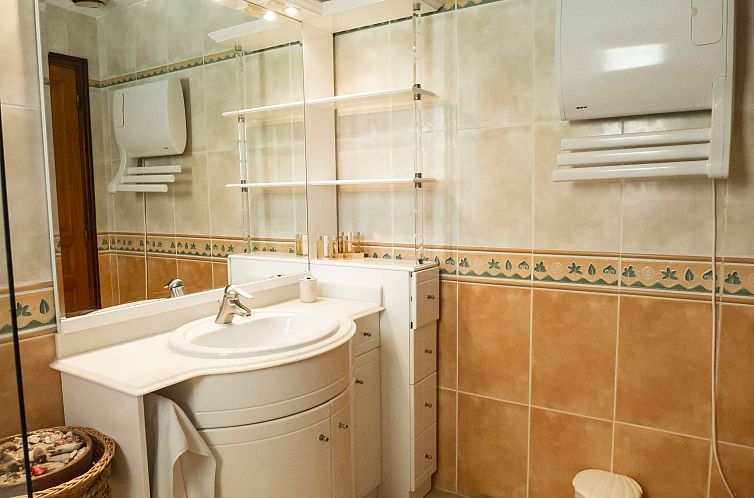 Vakantiehuis Haus für 4 Personen mit großem Privatpool