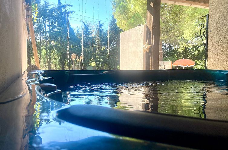 Unterkunft 04633401 - Ferienhaus Languedoc-Roussillon - Vakantiehuis in Trèbes mit Großem Garten