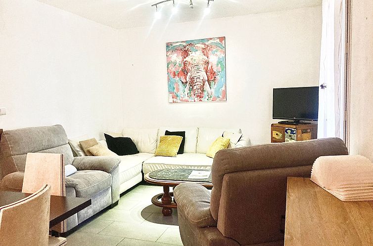 Vakantiehuis in Trèbes mit Großem Garten