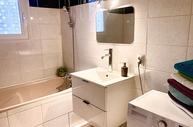 Vakantiehuis in Trèbes mit Großem Garten