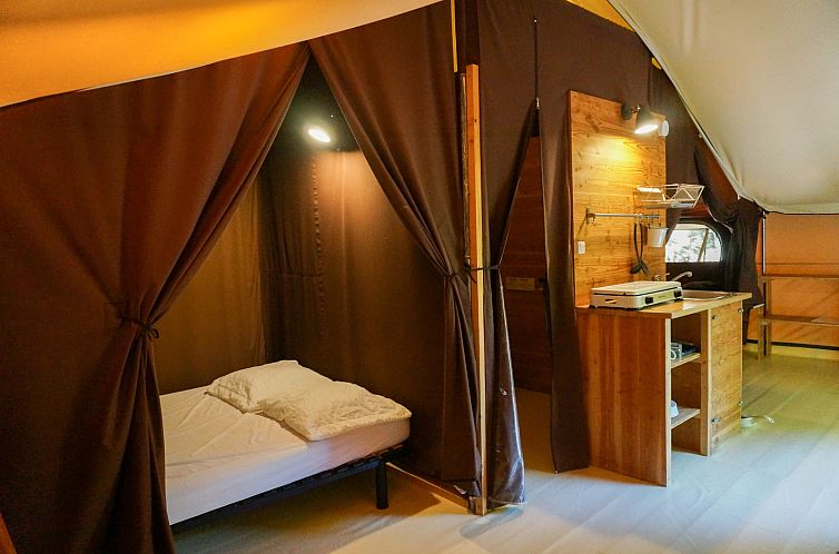 Canadienne Tent