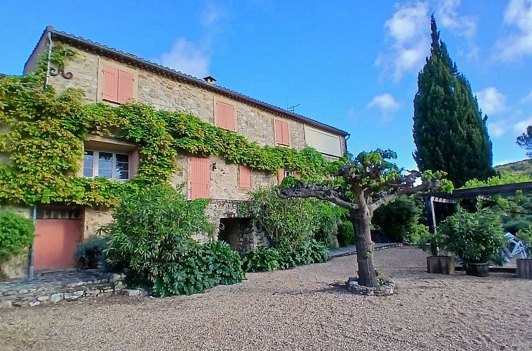 Geschakelde woning in Saint Chinian