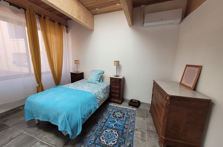 Geschakelde woning in Saint Chinian