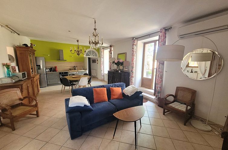 Geschakelde woning in Saint Chinian