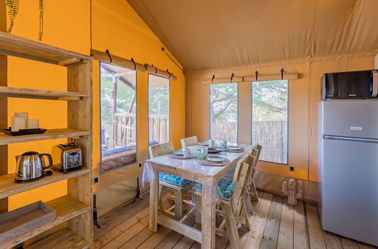 Glamping Lodge PREMIUM RIVER SPA