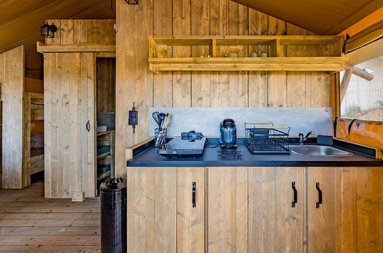 Glamping Lodge PREMIUM RIVER SPA