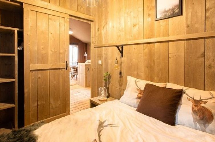 Glamping Lodge «Premium River 38m»