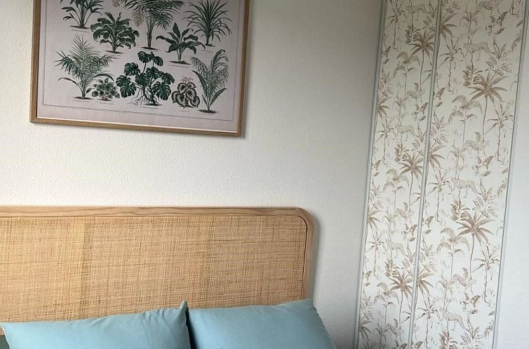 Appartement Seaside Tropical Duplex mit Pool