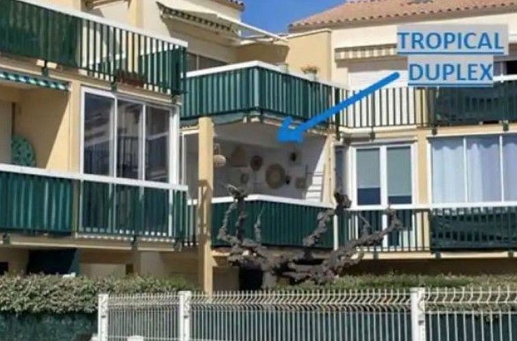 Appartement Seaside Tropical Duplex mit Pool